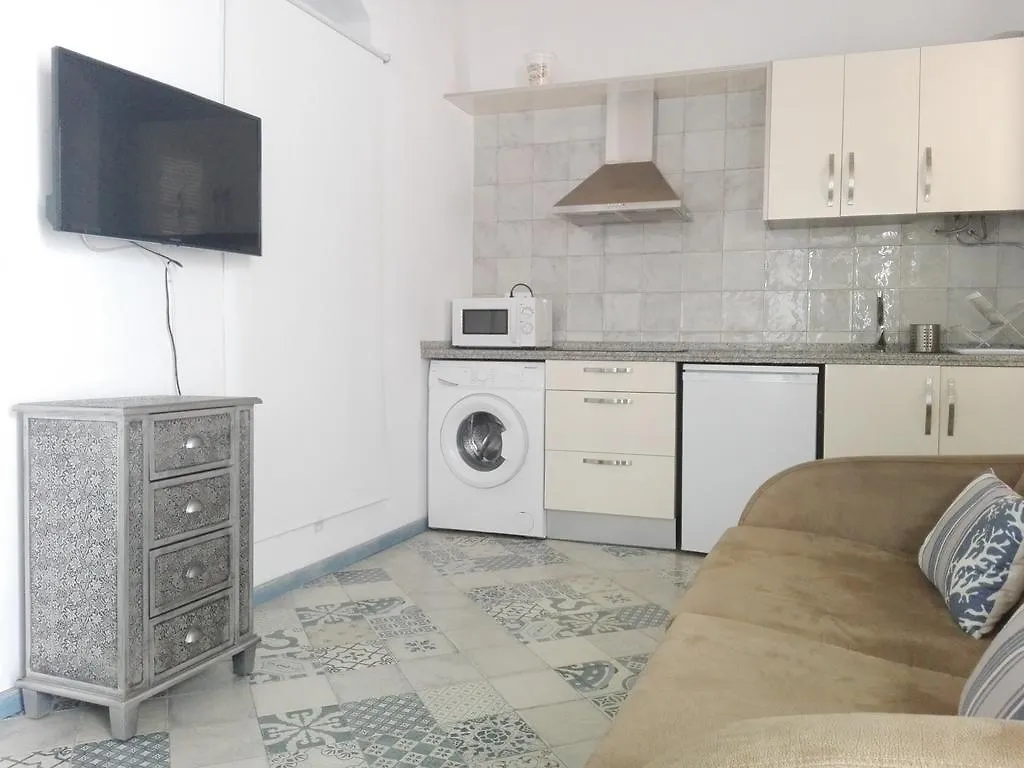 Ave Maria 10 Apartment Tarifa