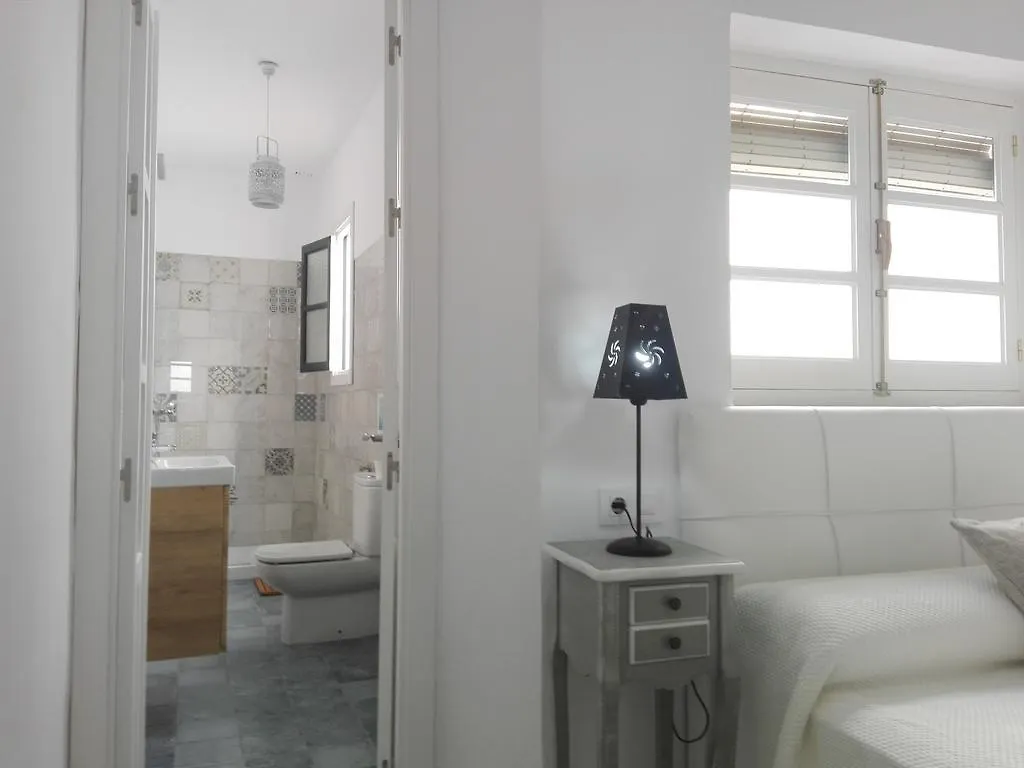 Ave Maria 10 Apartment Tarifa